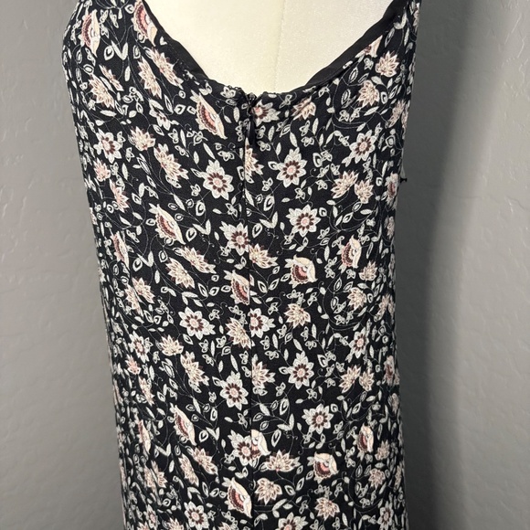 Forever 21‎ Boho Floral & Fringe Midi Dress Size M - Picture 6 of 10